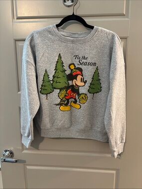 Disney Grey Crewneck with Mickey Holiday Graphic